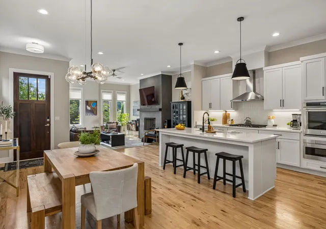 1st image of 1416 15th Ave S, Nashville, TN 37212 | MLS# 3336244