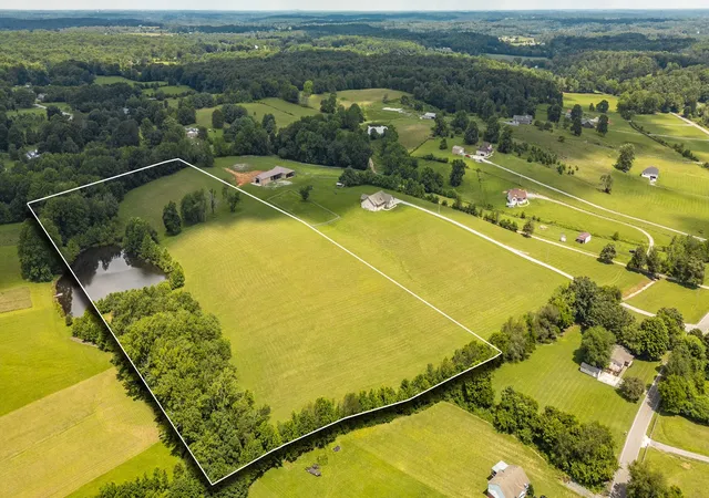 1st image of 0 Rock Bridge Rd, Bethpage, TN 37022 | MLS# 3335358