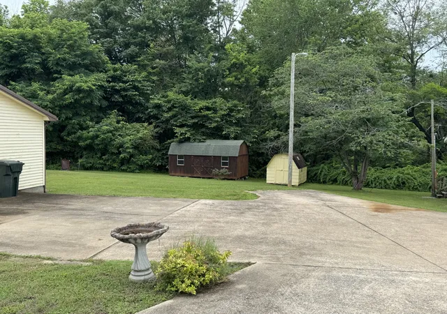 3rd image of 6165 Hwy 69 N, Paris, TN 38242 | MLS# 3335372