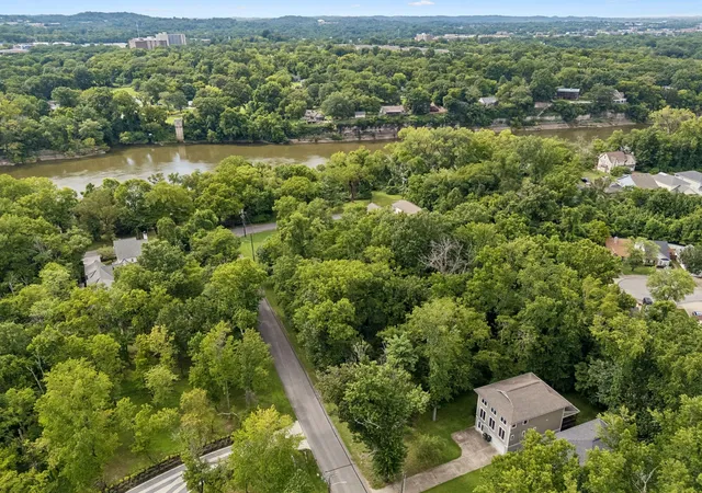 Photo 4 of Land for sale at 2117 Wooddale Ln, Nashville, TN 37214 | MLS# 3336100 | Listing updated on 2026-08-06