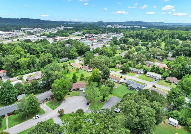 35th image of 1412 Clearpoint Circle, Hixson, TN 37343 | MLS# 3519256
