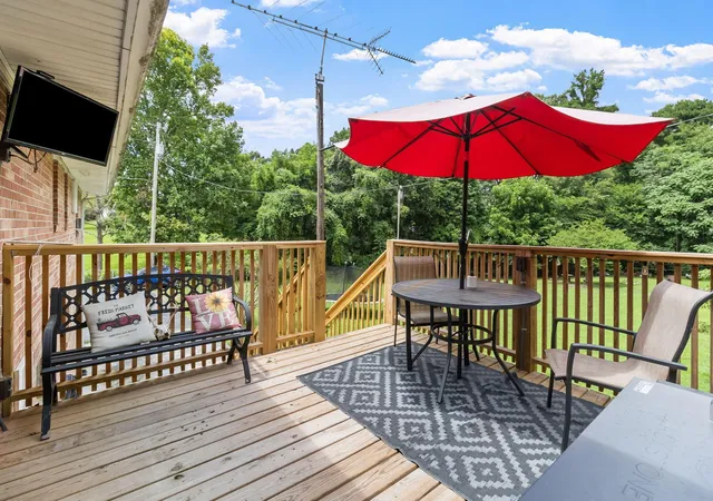 Photo 2 of Single family home for sale at 618 Boynton Dr, Ringgold, GA 30736 | MLS# 3335729 | Listing updated on 2026-10-02