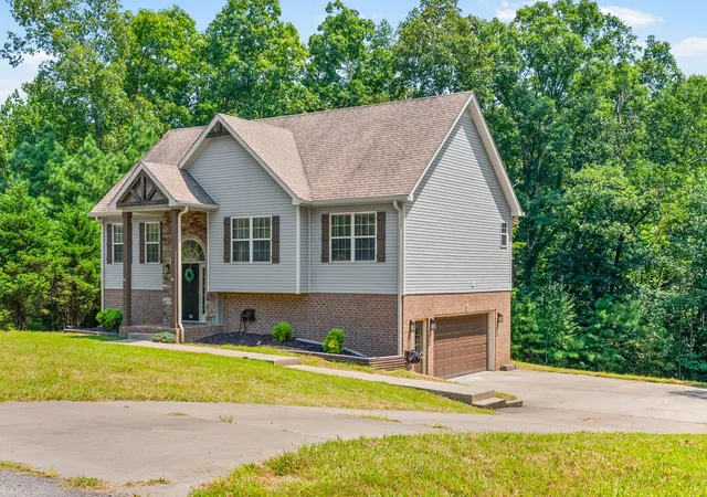 3rd image of 5005 Marion Rd, Cunningham, TN 37052 | MLS# 3510330