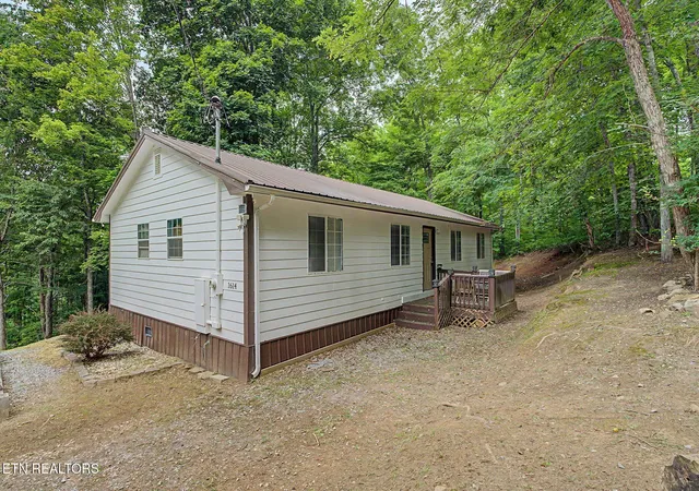 Photo 2 of Single family home for sale at 1614 Dogwood St, Sevierville, TN 37876 | MLS# 3335803 | Listing updated on 2026-09-22