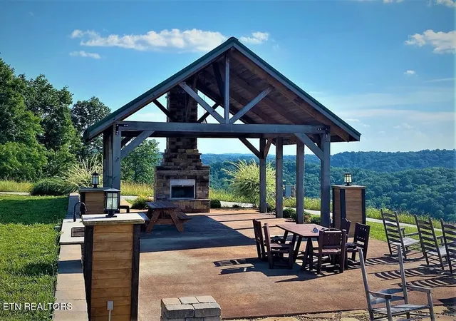 2nd image of 15 Swan Ridge Rd, Hilham, TN 38568 | MLS# 3335804