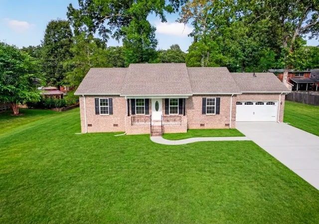 2nd image of 1006 Ovoca Rd, Tullahoma, TN 37388 | MLS# 3516608
