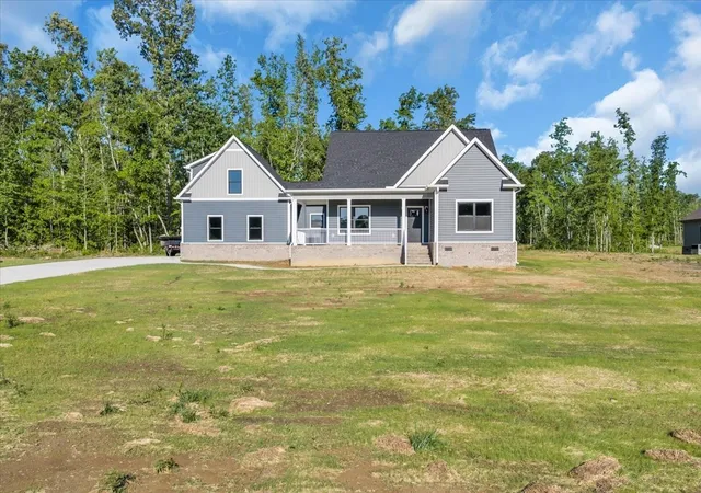 Photo 1 of Single family home for sale at 101 Brinkley Rd, Wartrace, TN 37183 | MLS# 3499514 | Listing updated on 2026-10-02