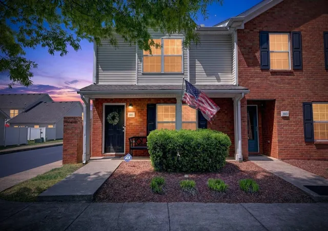 1st image of 1011 Wolves Den Pl, Murfreesboro, TN 37128 | MLS# 3501195