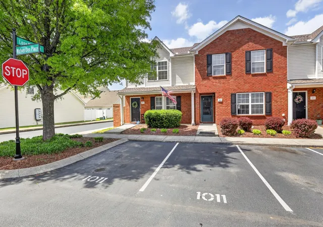4th image of 1011 Wolves Den Pl, Murfreesboro, TN 37128 | MLS# 3501195
