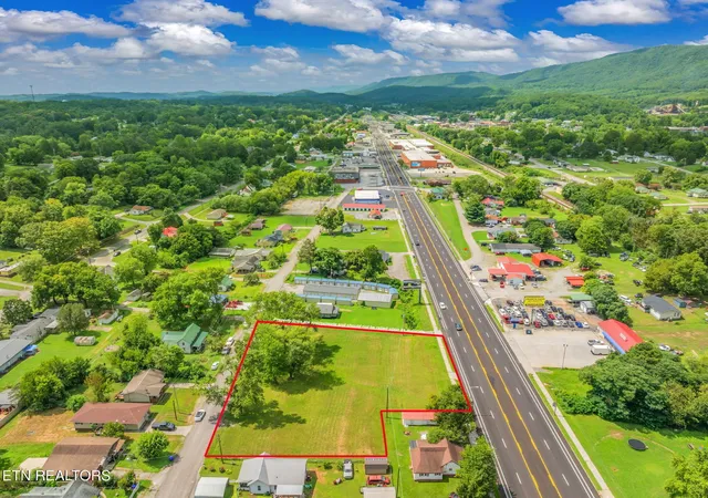 Photo 2 of Land for sale at 706 N Gateway Ave, Rockwood, TN 37854 | MLS# 3615190 | Listing updated on 2026-10-08