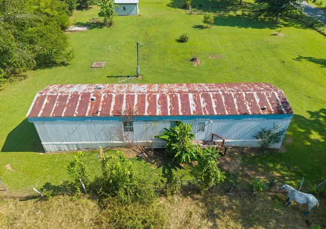 2nd image of 4715 Leipers Creek Rd, Williamsport, TN 38487 | MLS# 3335957