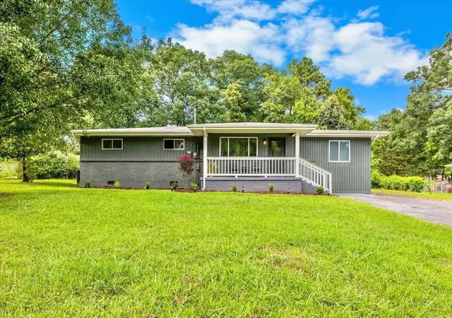 1st image of 724 Fricks Lane, Rossville, GA 30741 | MLS# 3335941