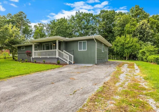 2nd image of 724 Fricks Lane, Rossville, GA 30741 | MLS# 3335941