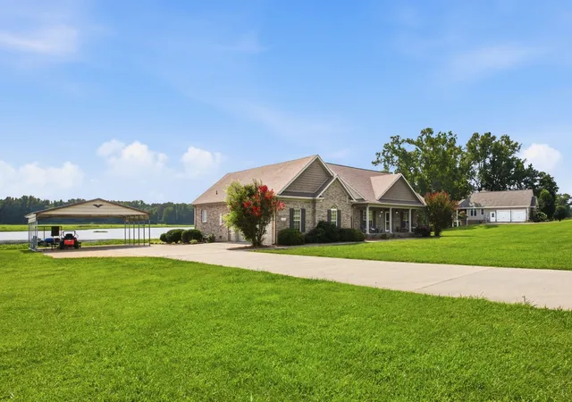 2nd image of 20 Rebecca West Rd, Fayetteville, TN 37334 | MLS# 3335999