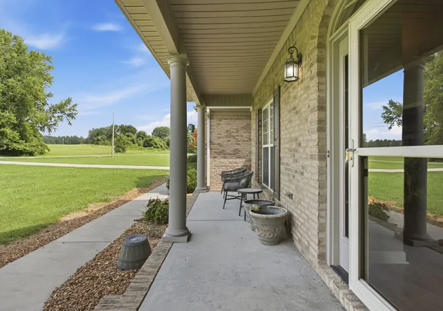 Photo 4 of Single family home for sale at 20 Rebecca W Rd, Fayetteville, TN 37334 | MLS# 3335999 | Listing updated on 2026-08-07