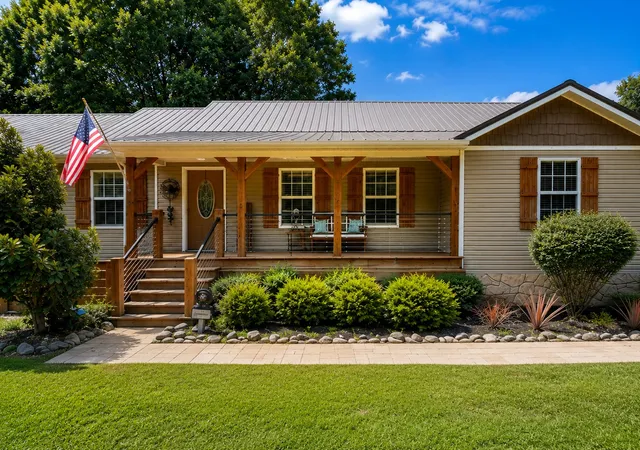 2nd image of 1198 Ed Sanders Rd, Lynchburg, TN 37352 | MLS# 3336232