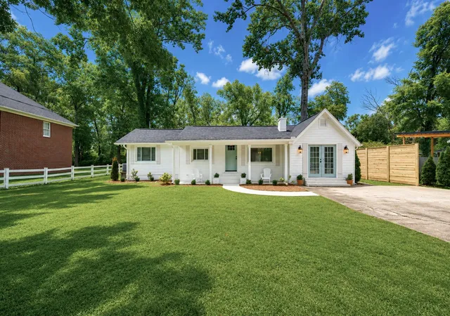 3rd image of 5919 Old Harding Pike, Nashville, TN 37205 | MLS# 3393846