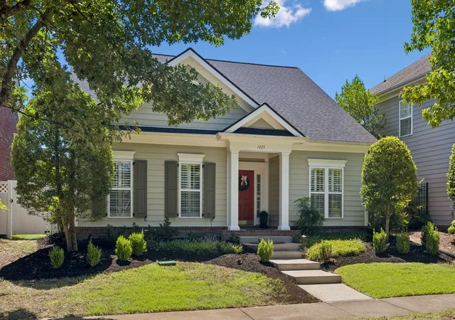 Photo 3 of Sale Pending at 1225 Stoney Point Ln, Franklin, TN 37067 | MLS# 3514641 | Listing updated on 2026-09-01
