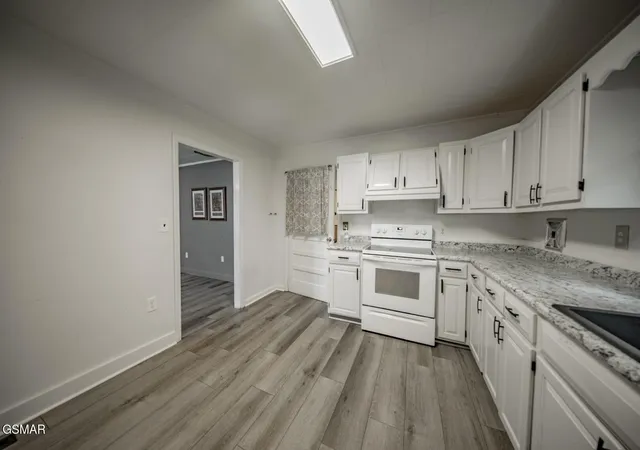5th image of 811 Martine Street, Newport, TN 37821 | MLS# 3336022