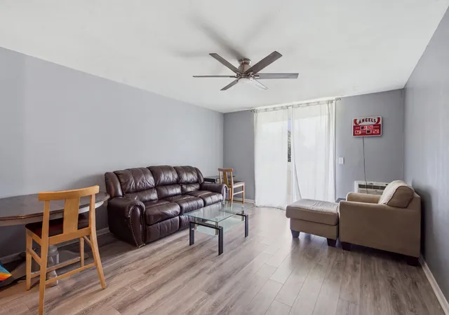 Photo 4 of Condo for sale at 613 Hillsboro Rd #C16, Franklin, TN 37064 | MLS# 3516218 | Listing updated on 2026-09-23