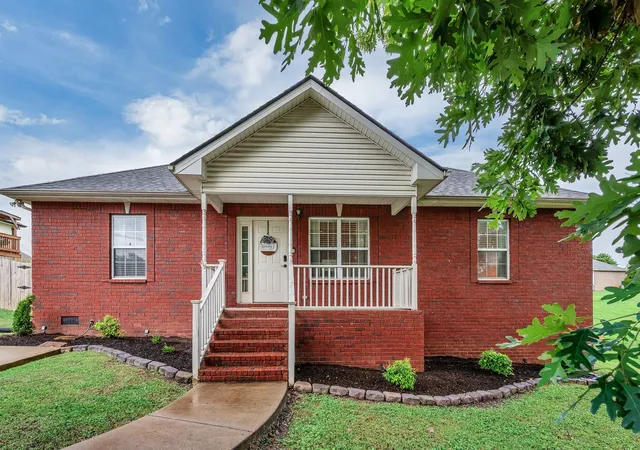 20th image of 2029 Sunday Silence Dr, Greenbrier, TN 37073 | MLS# 3336382