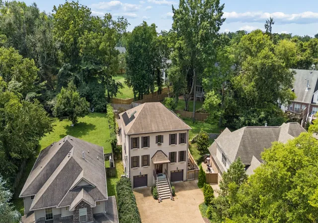2nd image of 2115 Sharondale Dr, Nashville, TN 37215 | MLS# 3501243
