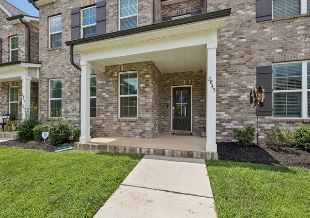 Photo 2 of Townhouse for sale at 2845 Suzanne Landon Dr, Murfreesboro, TN 37130 | MLS# 3441313 | Listing updated on 2026-08-07