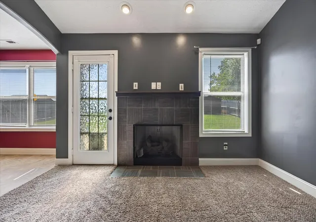 Photo 4 of Single family home for sale at 846 Shelton Cir, Clarksville, TN 37042 | MLS# 3523701 | Listing updated on 2026-10-26