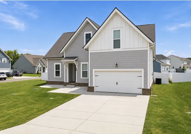 Photo 4 of Single family home for sale at 501 Janis Ln, Mount Juliet, TN 37122 | MLS# 3336139 | Listing updated on 2026-10-24