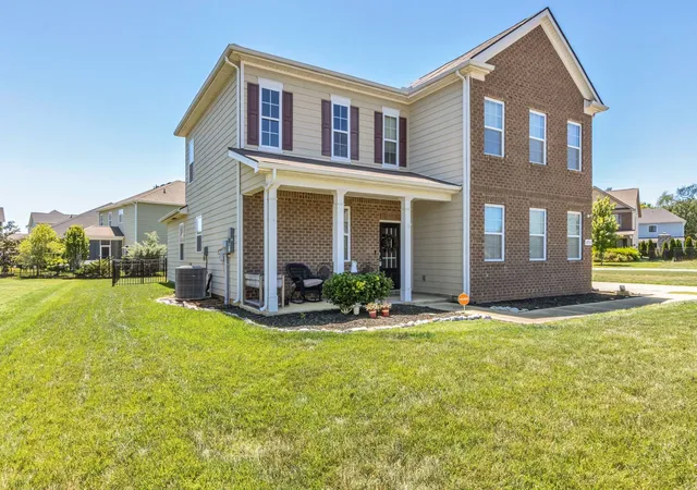 Photo 2 of Single family home for sale at 3713 Sweetbriar Ave, Murfreesboro, TN 37128 | MLS# 3502104 | Listing updated on 2026-08-29