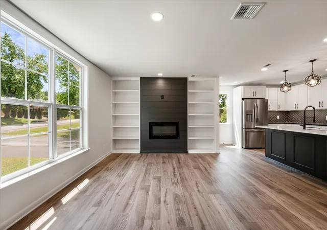 Photo 3 of Single family home for sale at 344 Lynn Dr, Nashville, TN 37211 | MLS# 3336148 | Listing updated on 2026-08-09