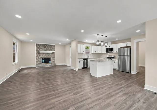 3rd image of 809 Ronald Dr, Franklin, TN 37064 | MLS# 3511068