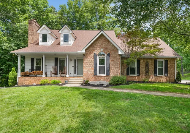 3rd image of 1731 Creekview Ct, Adams, TN 37010 | MLS# 3347201