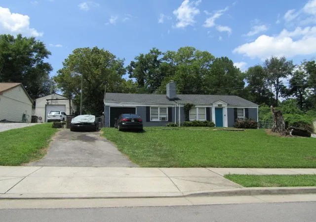 2nd image of 2717 Hartford Dr, Nashville, TN 37210 | MLS# 3336187