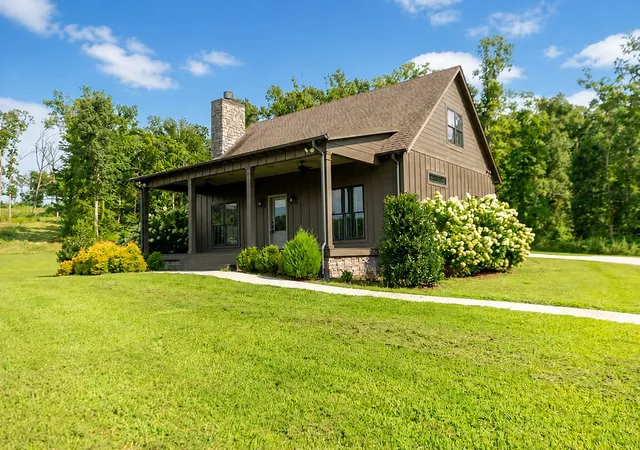 4th image of 2550 Fairfield Pike, Shelbyville, TN 37160 | MLS# 3510370