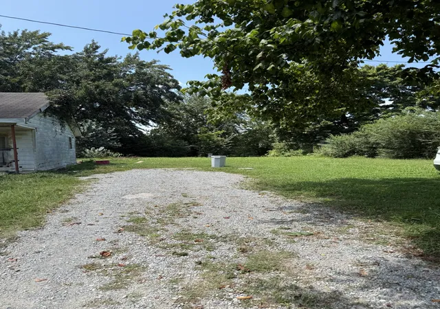 2nd image of 1025 Old Bear Creek Rd, Vanleer, TN 37181 | MLS# 3500905
