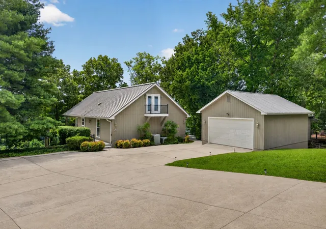 Photo 2 of Sale Pending at 214 Fish Hook Dr, Smithville, TN 37166 | MLS# 3336335 | Listing updated on 2026-08-25