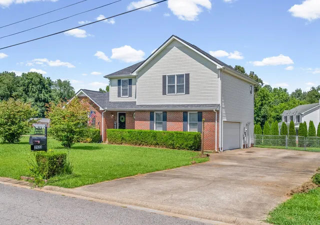 image of 2923 Heatherfield Dr, Woodlawn, TN 37191 | MLS# 3451059