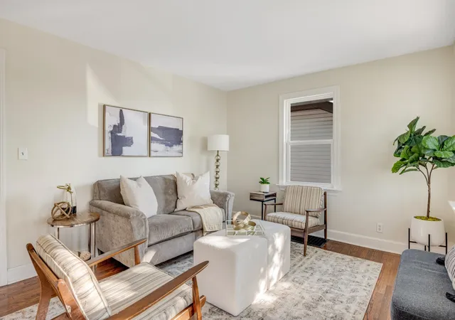 Photo 4 of Single family home for sale at 1130 N Chamberlain Ave, Chattanooga, TN 37406 | MLS# 3336379 | Listing updated on 2026-10-15