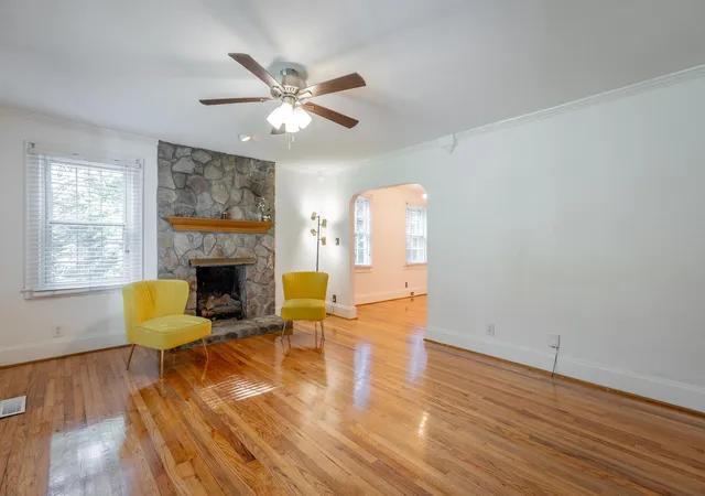 Photo 2 of Single family home for sale at 1301 Harrison Pike, Cleveland, TN 37311 | MLS# 3519335 | Listing updated on 2026-09-17