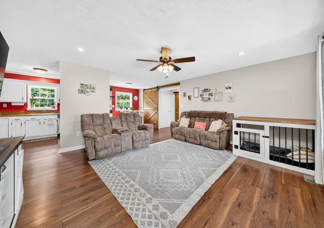 Photo 3 of Single family home for sale at 183 Justice St, Crossville, TN 38555 | MLS# 3499542 | Listing updated on 2026-08-10