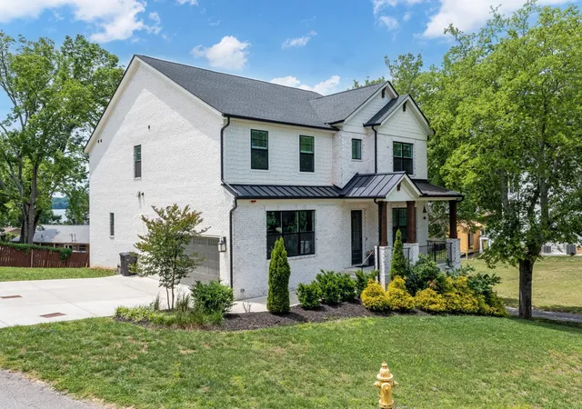 1st image of 104 Ruby Dr, Hendersonville, TN 37075 | MLS# 3461952
