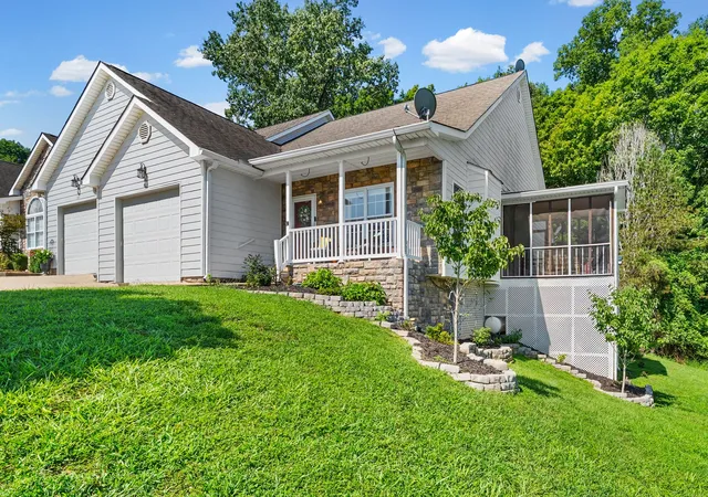 Photo 1 of Condo for sale at 119 Rose Dr, Dover, TN 37058 | MLS# 3501238 | Listing updated on 2026-09-04