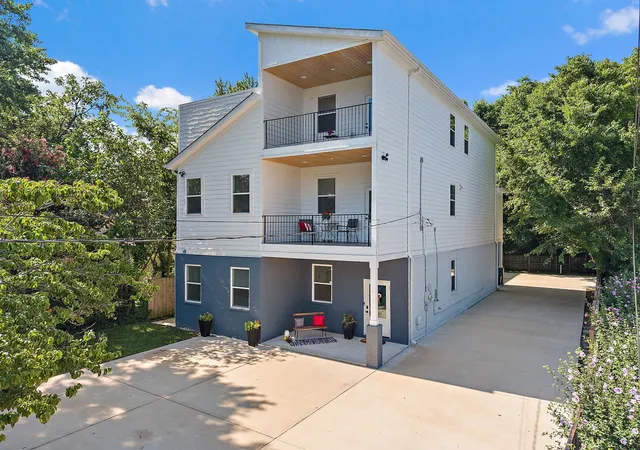 Photo 1 of Single family home for sale at 101 Lyle Ln, Nashville, TN 37210 | MLS# 3524713 | Listing updated on 2026-08-24