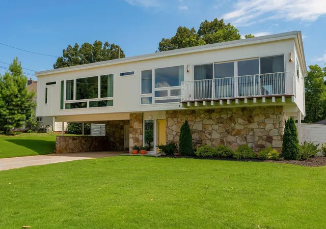 1st image of 3107 Colyar Dr, Chattanooga, TN 37404 | MLS# 3484083