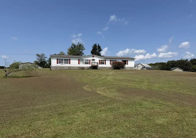 1st image of 138 Chaislyn Ln, Hohenwald, TN 38462 | MLS# 3508178