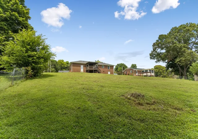 25th image of 103 Oak Dr, Columbia, TN 38401 | MLS# 3499522