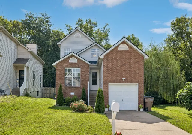 Photo 1 of Single family home for sale at 1432 Bell Tr Dr, Antioch, TN 37013 | MLS# 3501325 | Listing updated on 2026-09-08