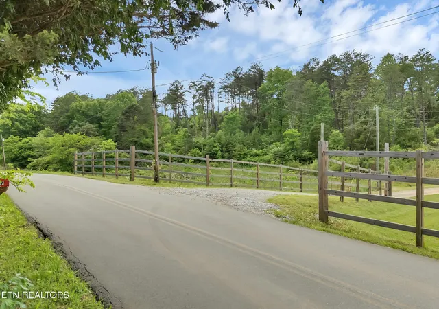 Photo 2 of House for sale at 0 Marble Hl Rd, Friendsville, TN 37737 | MLS# 3604109 | Listing updated on 2026-10-05