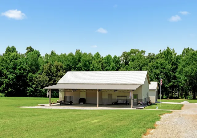 1st image of 2097 Shellsford Rd, Mc Minnville, TN 37110 | MLS# 3499730